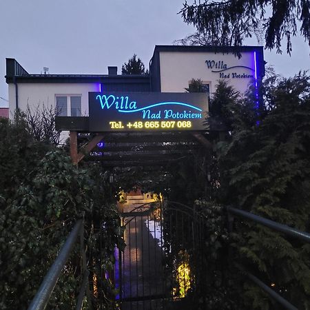 Willa Nad Potokiem 쿠도바-즈루이 외부 사진